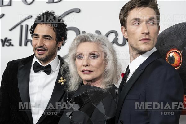 January 23, 2024, New York, New York, United States: Zac Posen, Debbie Harry and Harrison Ball attend FX`s `Feud: Capote vs. The Swans` Season 2 Premiere at Mus... Foto: ZUMA Press/Hepta.
