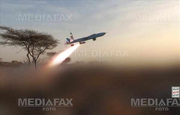 A drone is launched by Yemen`s Houthi group allegedly toward the Red Sea port city of Mocha in Yemen on August 9, 2026, as part of a wave of missile and drone a... Foto: ABACAPRESS/Hepta.